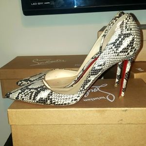 Christian Louboutin New Helmut 42